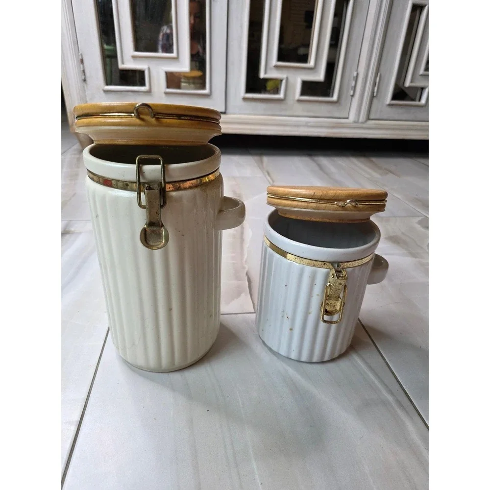 Vintage Ceramic Canister Set‎ Wood Lids Clamp Latch Farmhouse Kitchen Storage B2